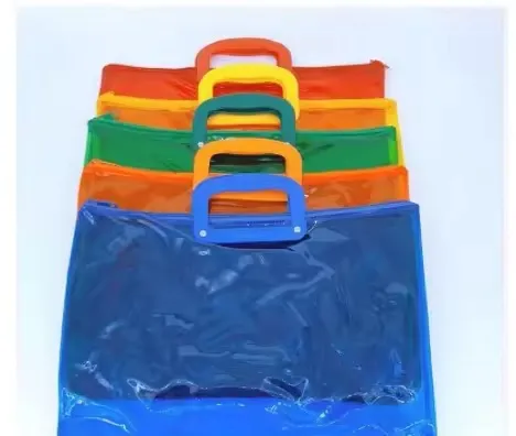 Expanding Plastic Envelope with Handle and Pushlock